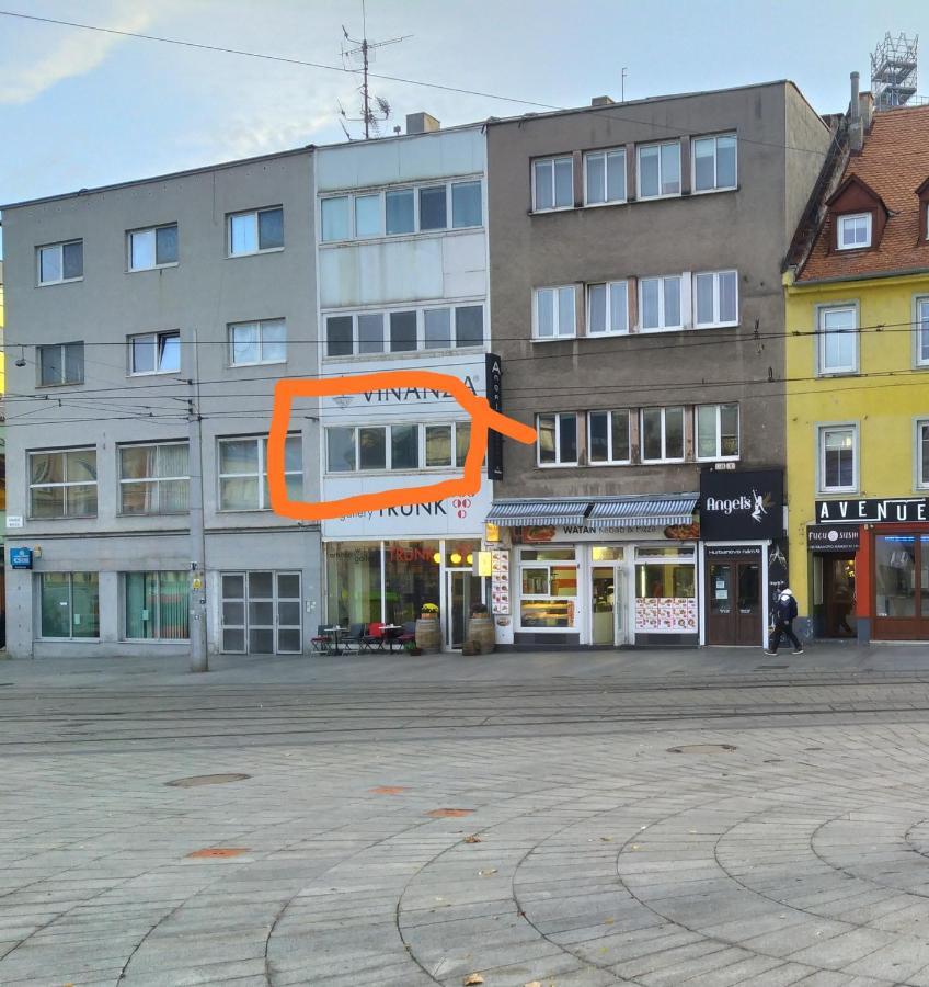 Krasny Byt S Vyhladmi V Historickom Centre Daire Bratislava Dış mekan fotoğraf